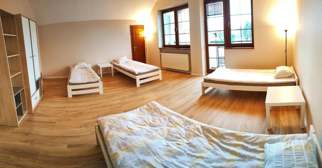 Villa Krasnowolska Airport Varsovie Extérieur photo